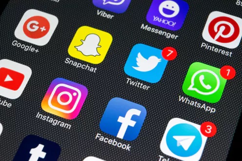 Dampak Media Sosial: Apakah Tidak Tergantikan?